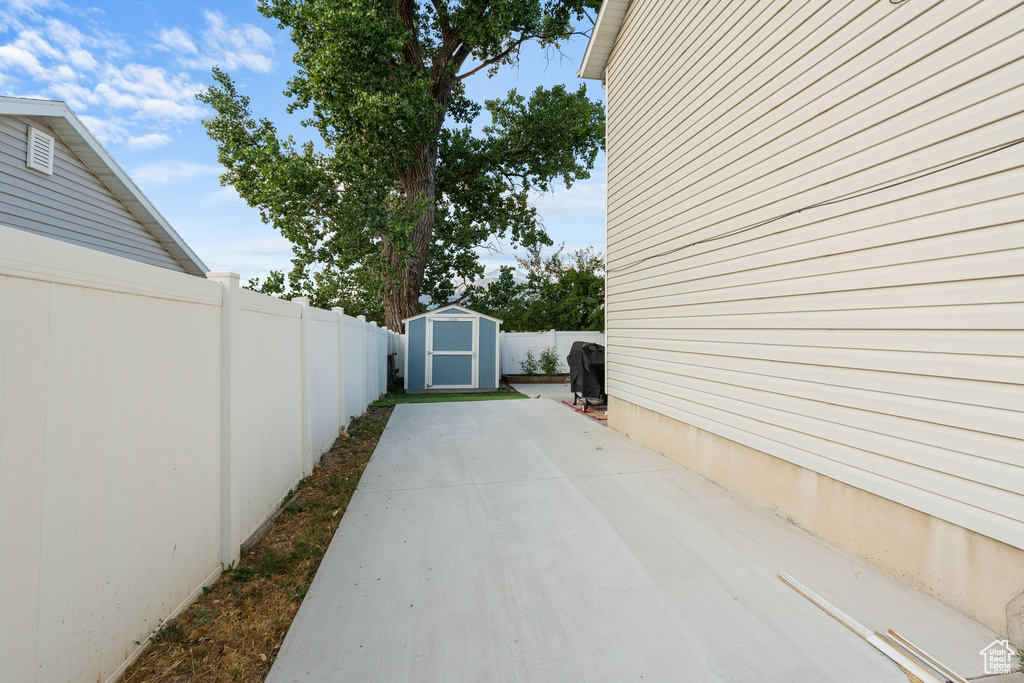 358 W OAKS DR Ogden, UT 84404