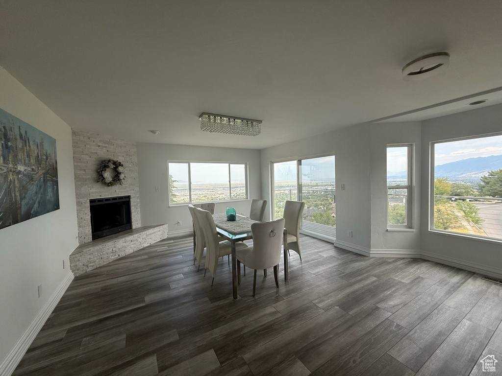 585 E MARIALANA WAY North Salt Lake, UT 84054