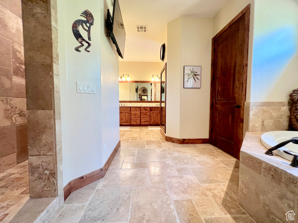 Photo 38 for MLS #2099129 at 2238 S Redstone Rd