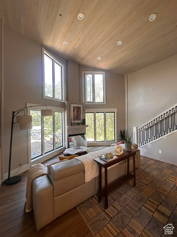 Photo 23 for MLS #2099131 at 478 N Nebo Cir