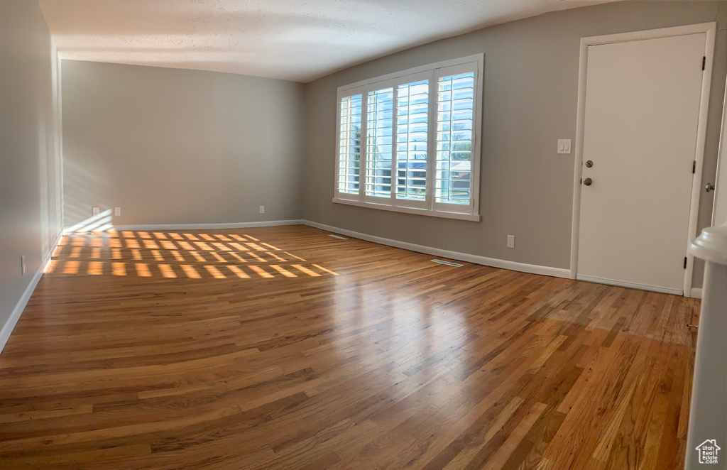 442 N 250 E Kaysville, UT 84037