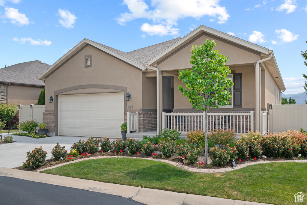 11177 S VILLAGE GROVE LN South Jordan, UT 84095