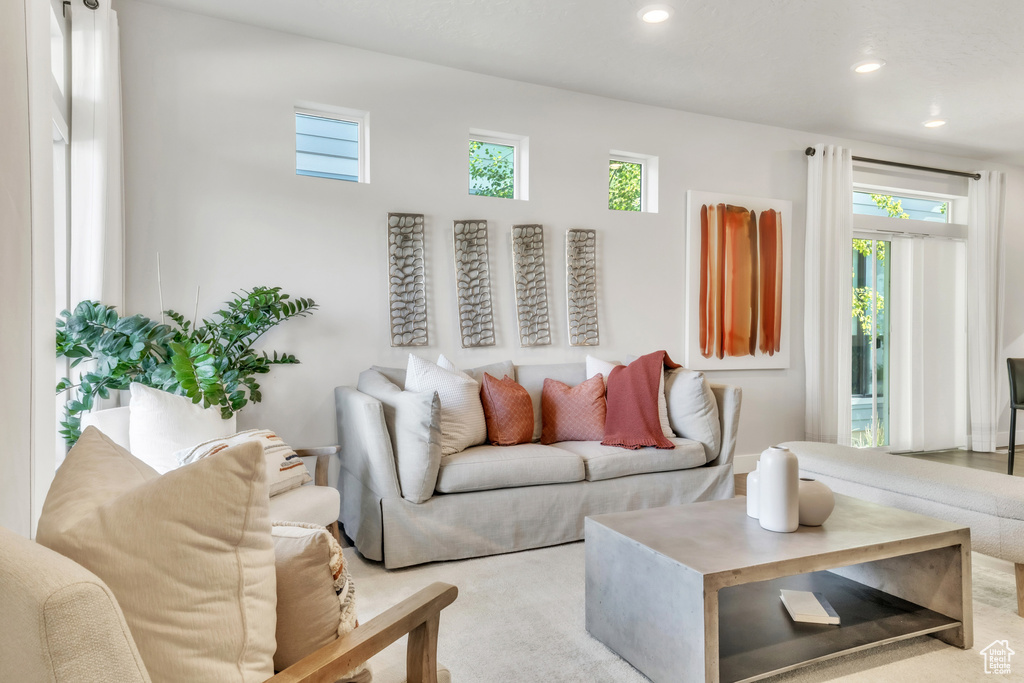 184 S RIVERSIDE DR Saratoga Springs, UT 84045