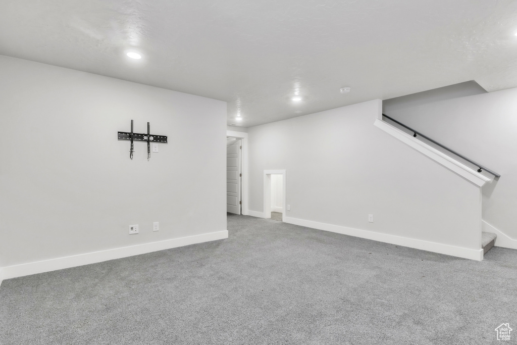 184 S RIVERSIDE DR Saratoga Springs, UT 84045
