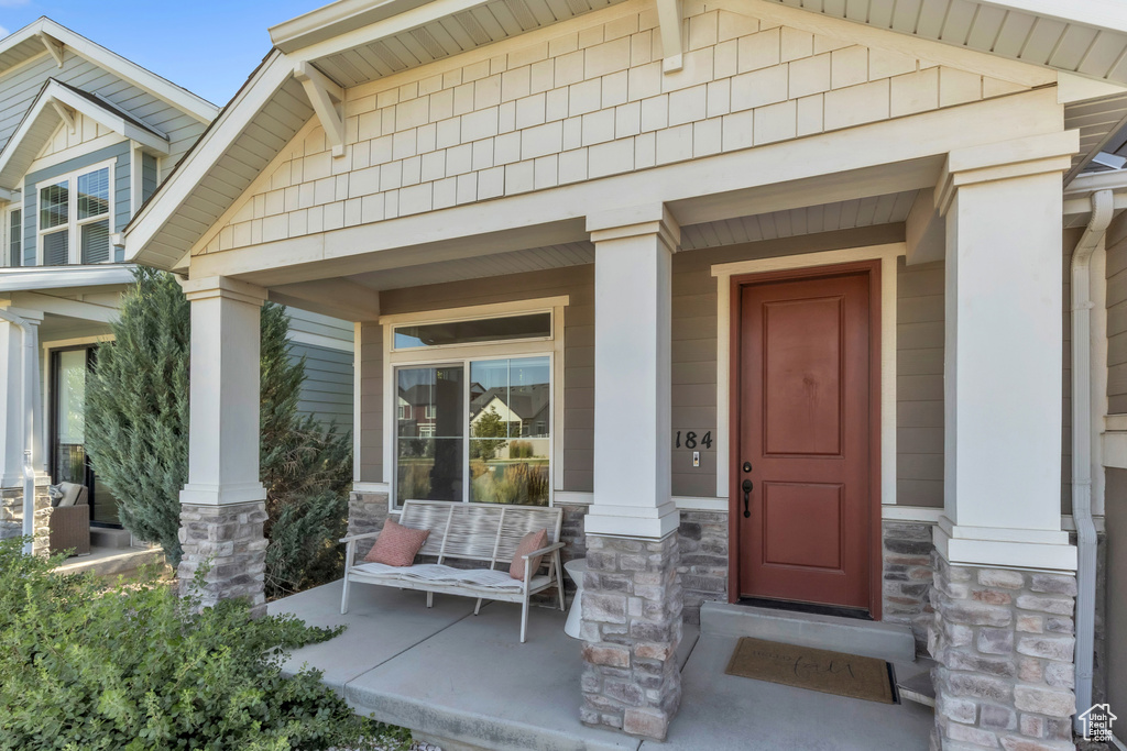 184 S RIVERSIDE DR Saratoga Springs, UT 84045