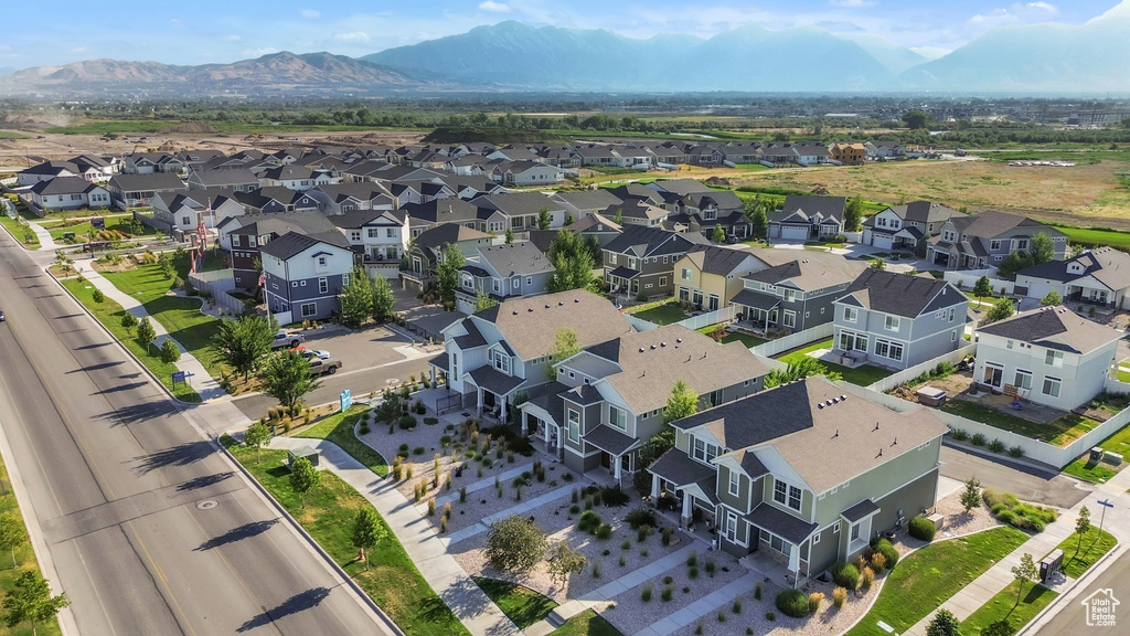 184 S RIVERSIDE DR Saratoga Springs, UT 84045
