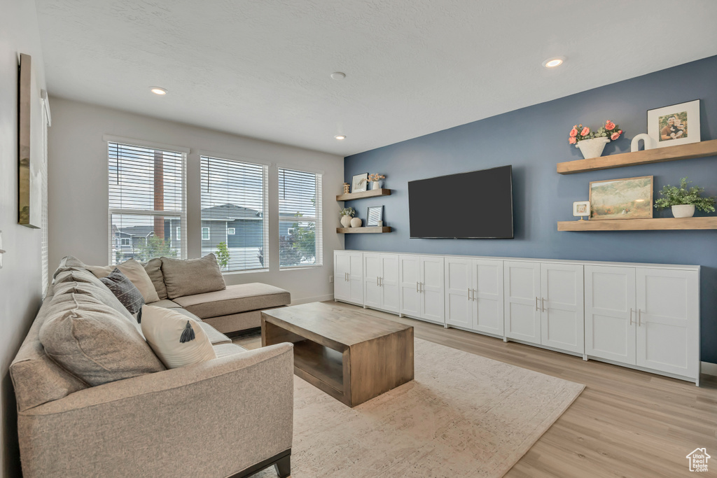 1122 W EARLY LIGHT WAY Bluffdale, UT 84065