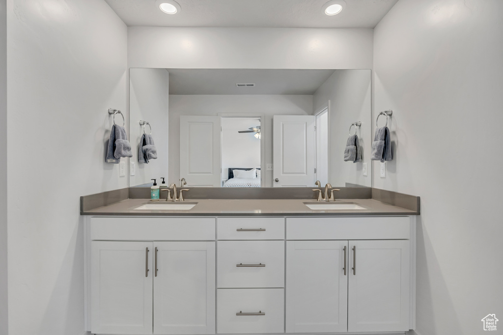 1122 W EARLY LIGHT WAY Bluffdale, UT 84065