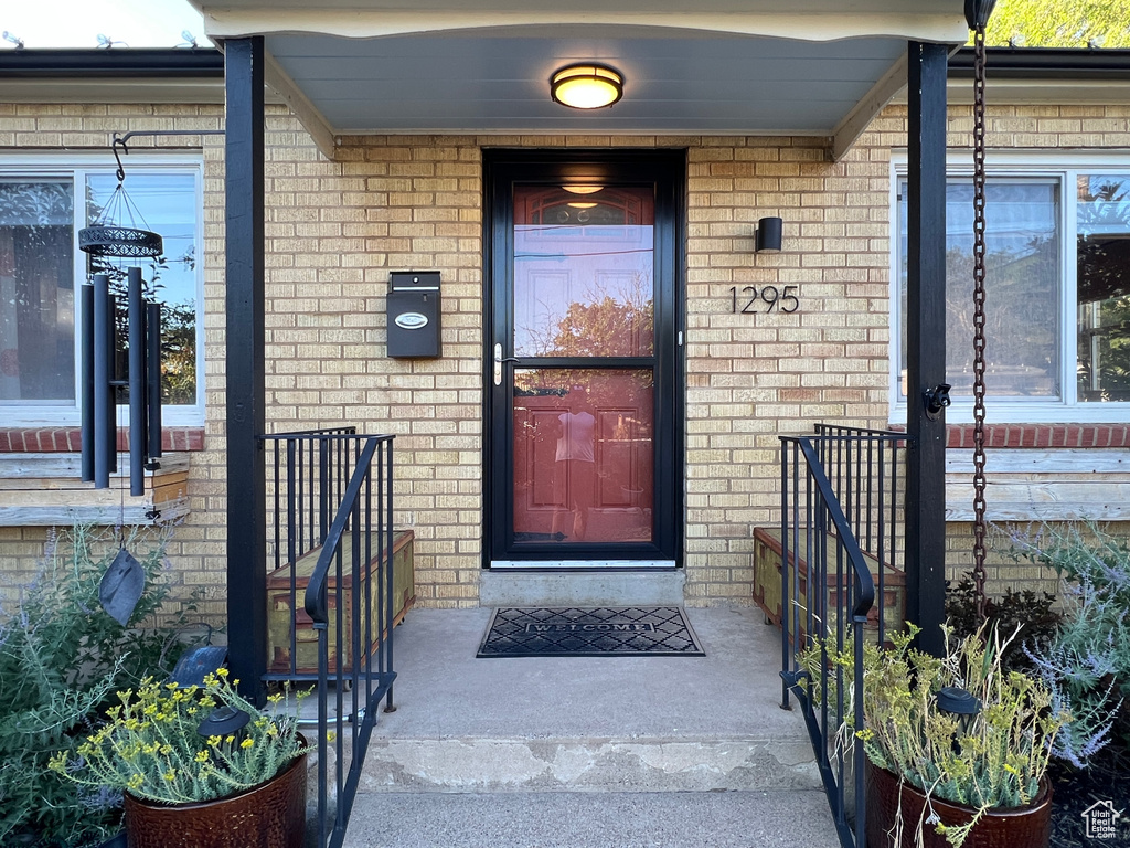 1295 E 900 N Logan, UT 84321