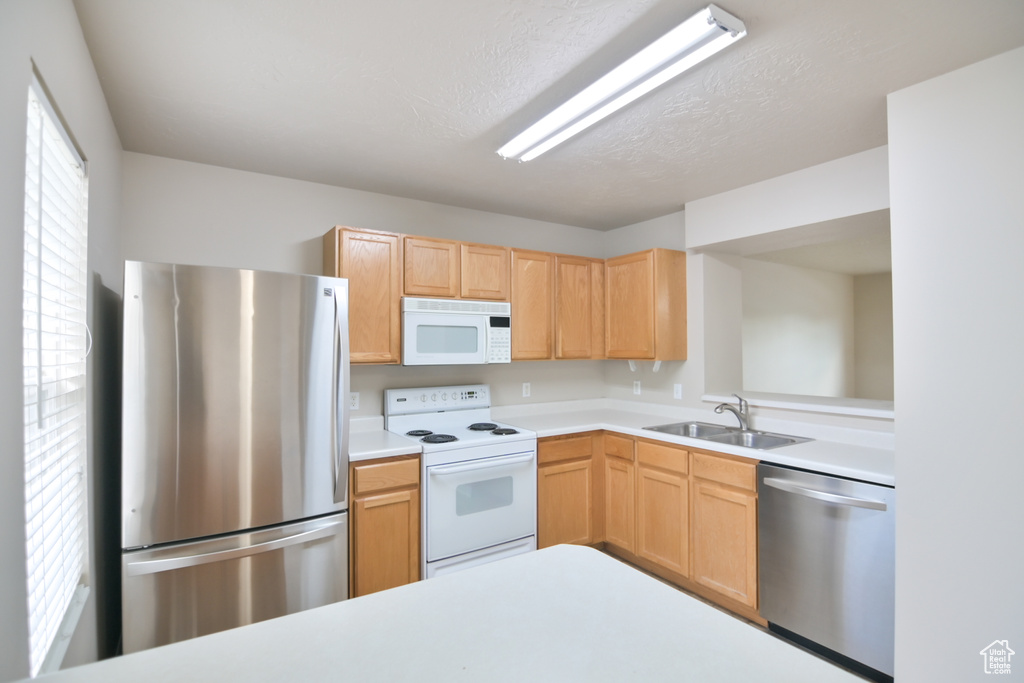 5638 W BRAEMAR CT West Valley City, UT 84128