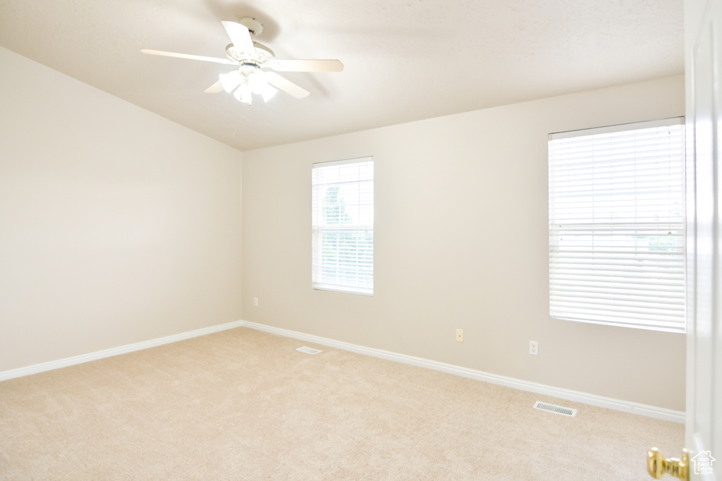 5638 W BRAEMAR CT West Valley City, UT 84128