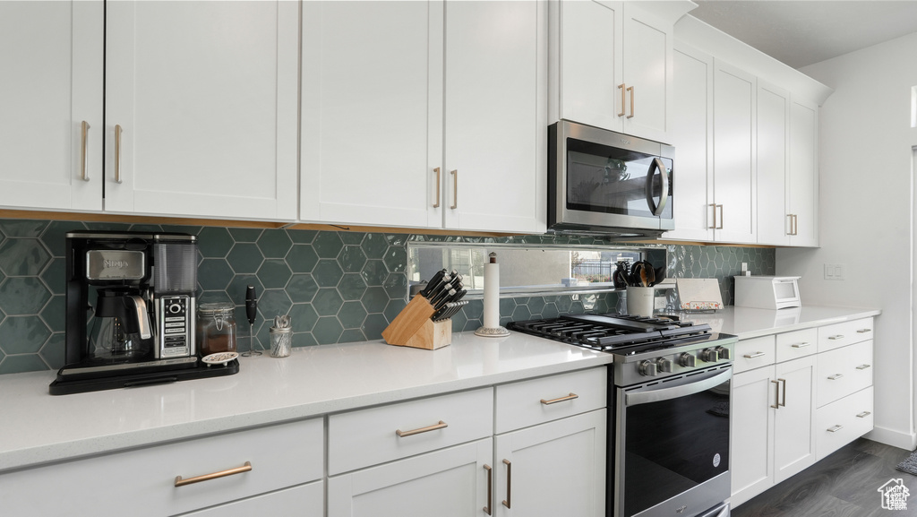 42 E MEANDERING WAY Saratoga Springs, UT 84045
