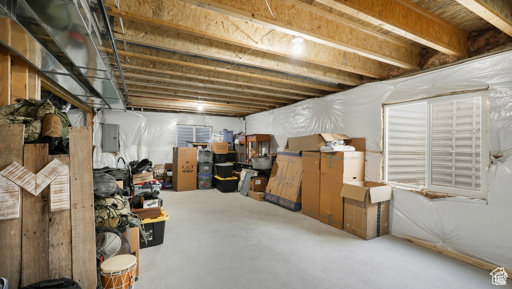 42 E MEANDERING WAY Saratoga Springs, UT 84045