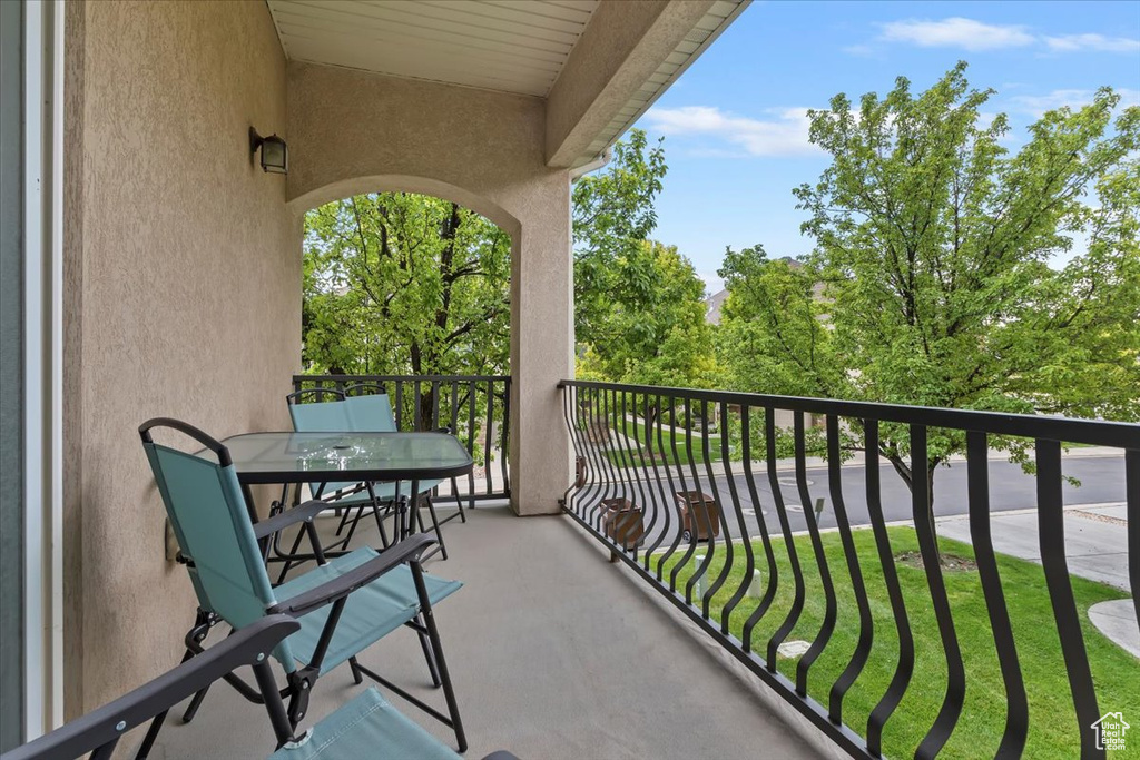 3954 W SPENCER CREST LN West Jordan, UT 84084