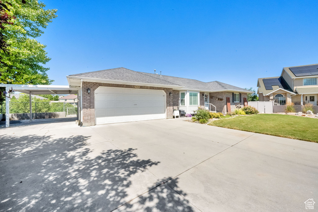 9428 S LIBERTY CREEK DR South Jordan, UT 84009