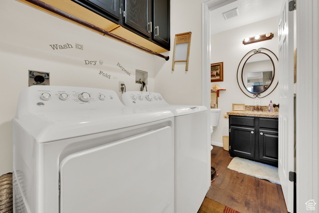 9428 S LIBERTY CREEK DR South Jordan, UT 84009