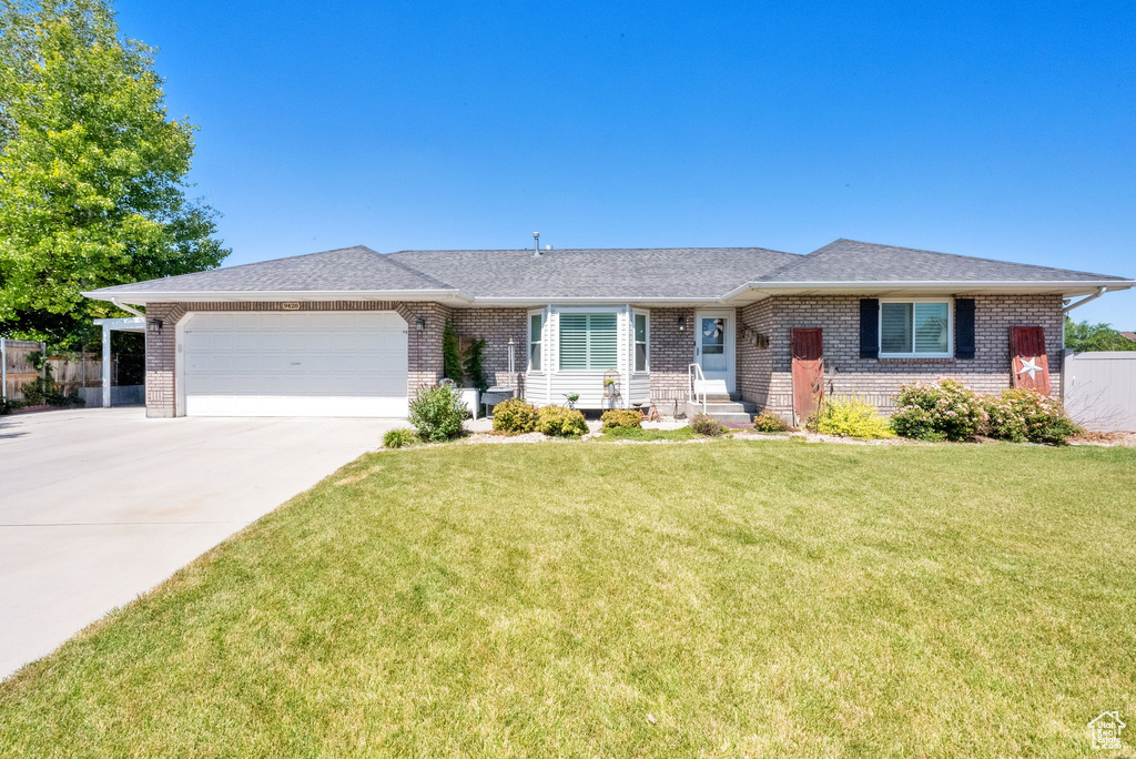 9428 S LIBERTY CREEK DR South Jordan, UT 84009
