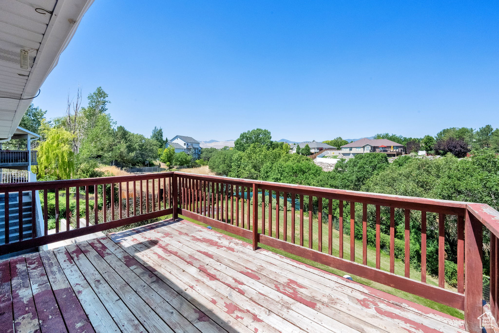 9428 S LIBERTY CREEK DR South Jordan, UT 84009