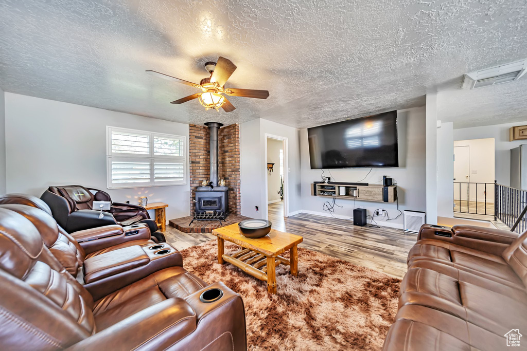 7027 S ANGELSEA DR West Jordan, UT 84084
