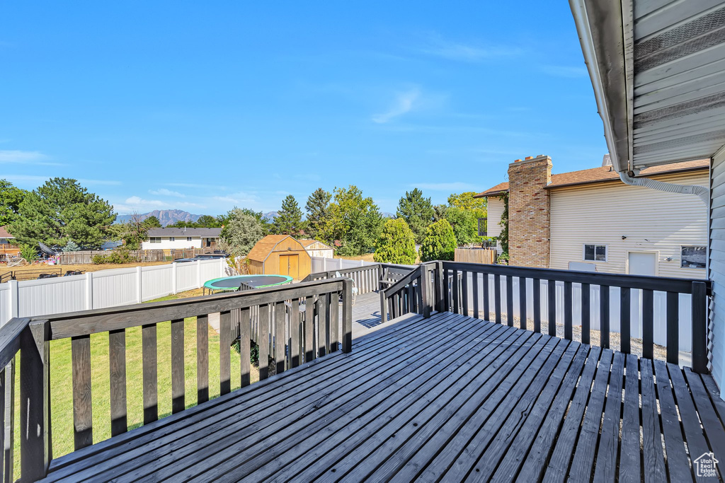 7027 S ANGELSEA DR West Jordan, UT 84084