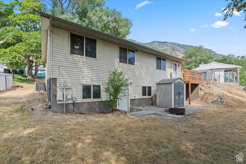 2066 S PARK ST Provo, UT 84606