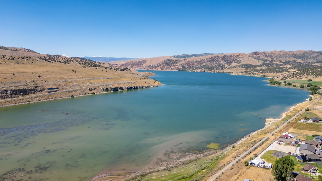 16 W 200 N Coalville, UT 84017