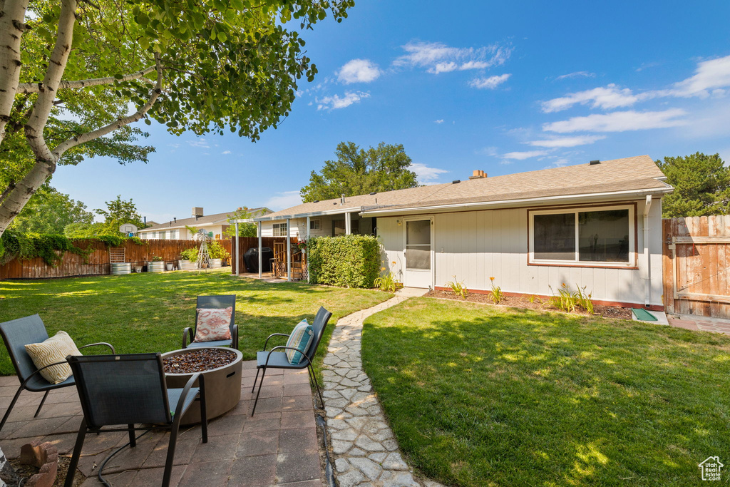 5260 KINGSWOODS DR Taylorsville, UT 84129