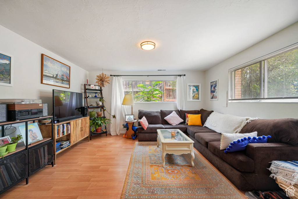 363 E DOWNINGTON AVE Salt Lake City, UT 84115