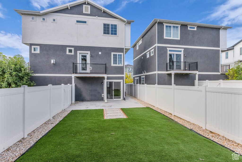 174 E POLARIS DR Saratoga Springs, UT 84045