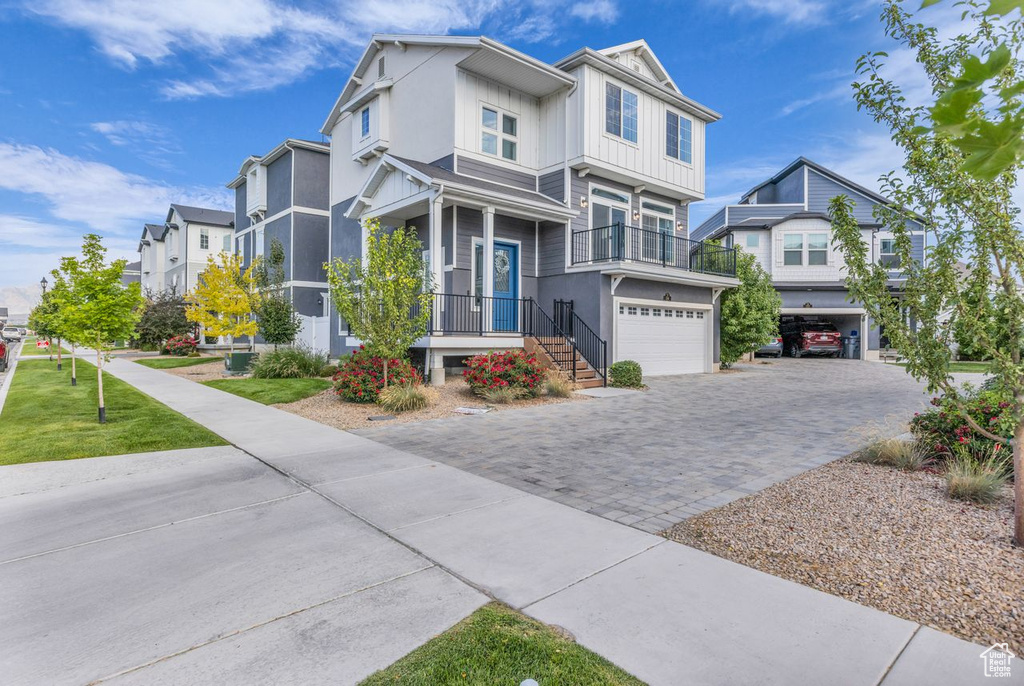 174 E POLARIS DR Saratoga Springs, UT 84045