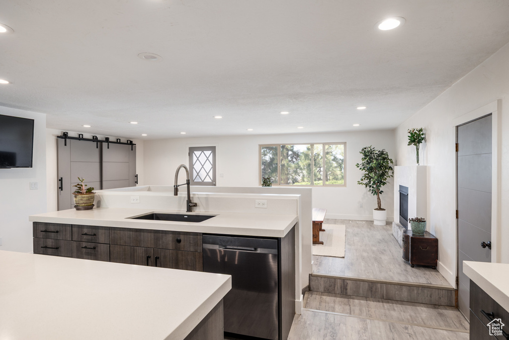 877 S 200 E Farmington, UT 84025