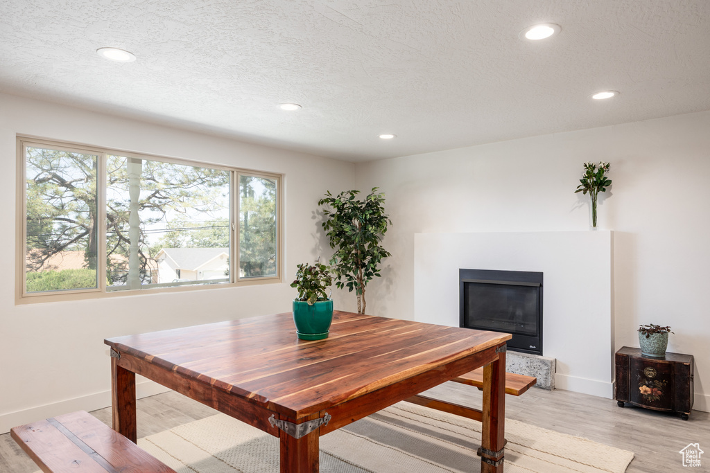 877 S 200 E Farmington, UT 84025