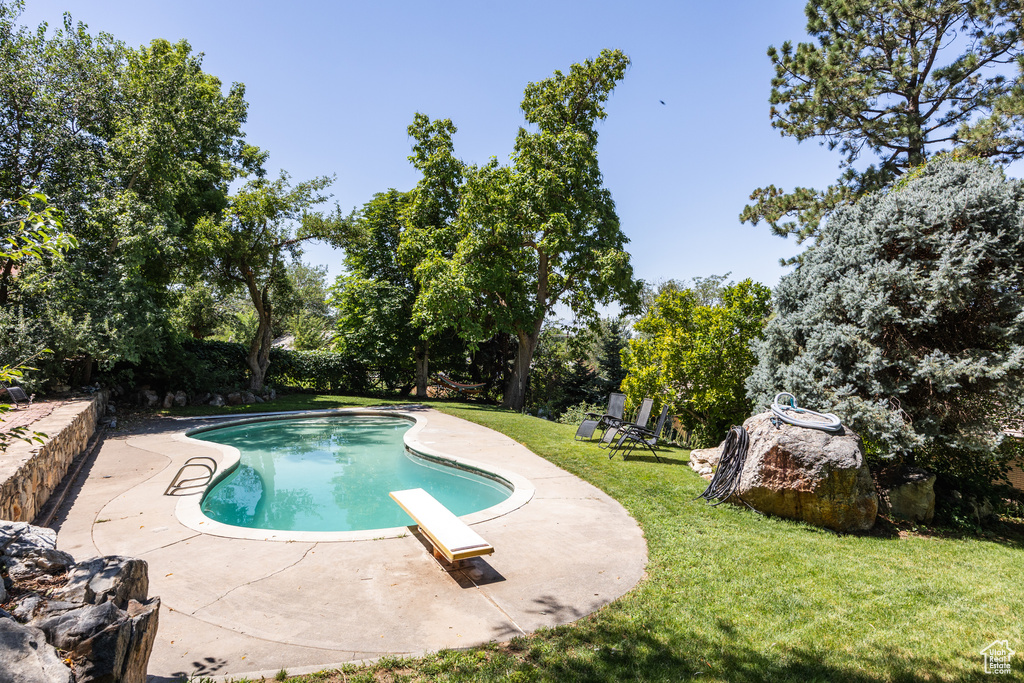 877 S 200 E Farmington, UT 84025
