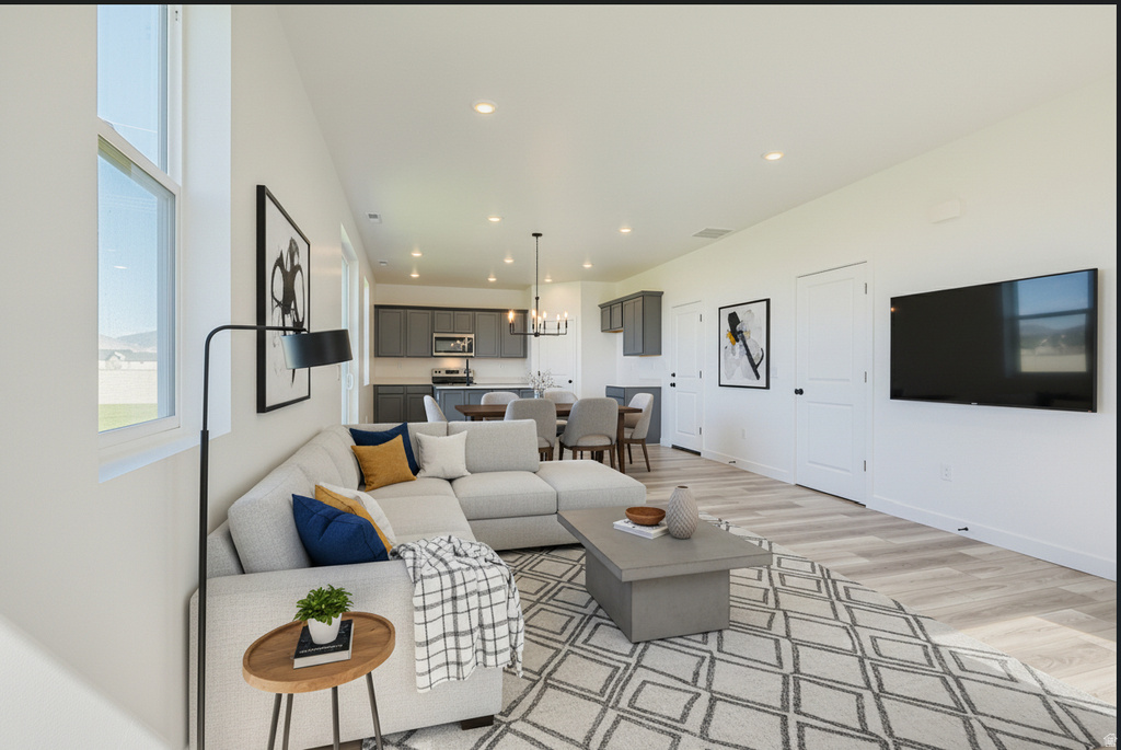 1671 N 800 W Salem, UT 84653