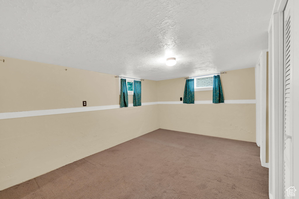 1458 E KENSINGTON AVE Salt Lake City, UT 84105