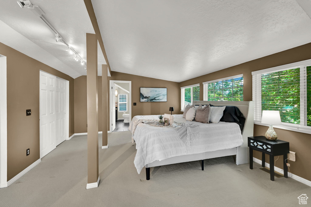 1458 E KENSINGTON AVE Salt Lake City, UT 84105
