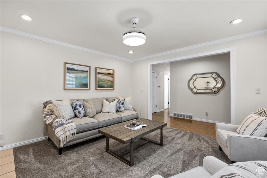 279 E PEACHTREE DR Centerville, UT 84014