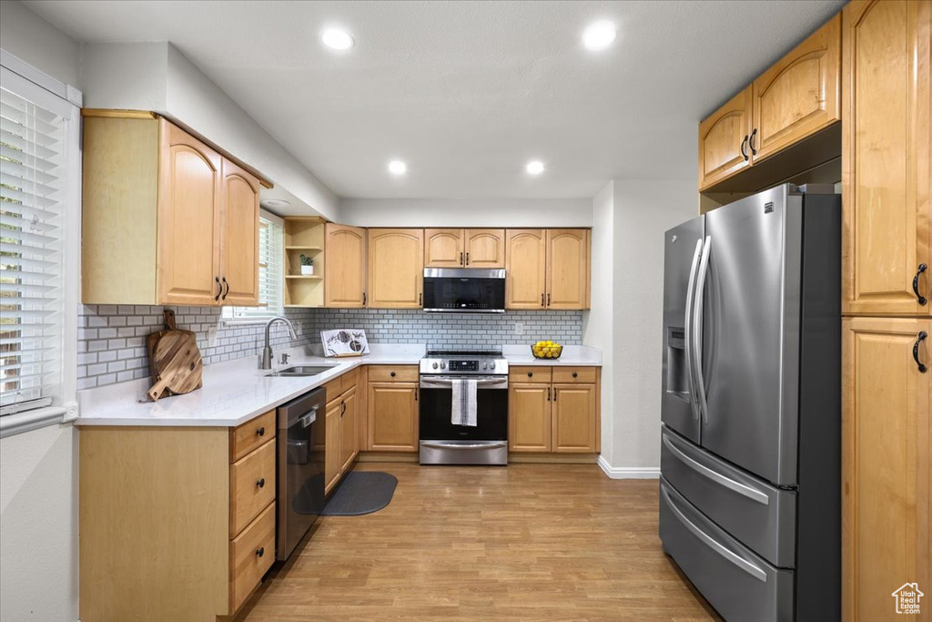 279 E PEACHTREE DR Centerville, UT 84014