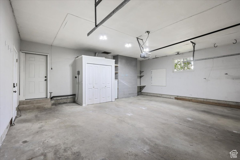 279 E PEACHTREE DR Centerville, UT 84014