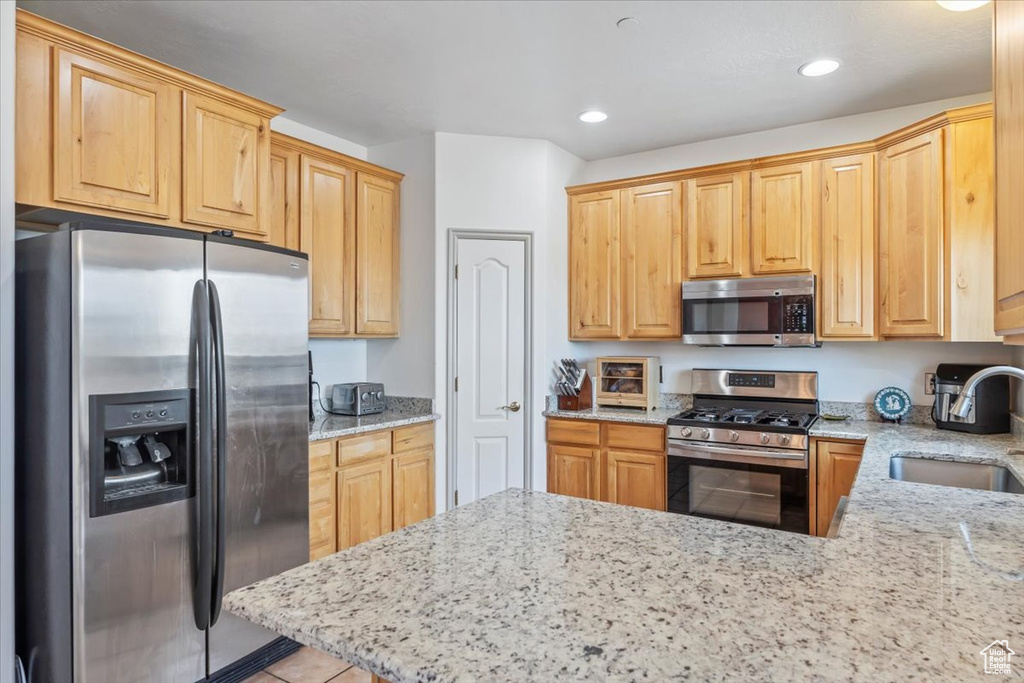 1721 E LONE OAK DR Draper, UT 84020
