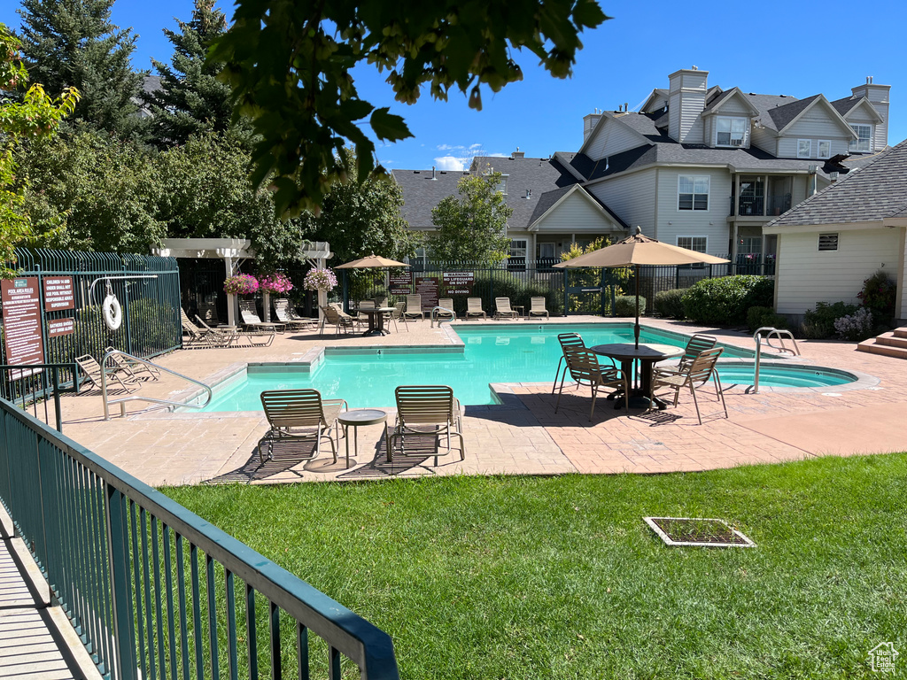 Photo 18 for MLS #2099231 at 900 Bitner Rd #C24