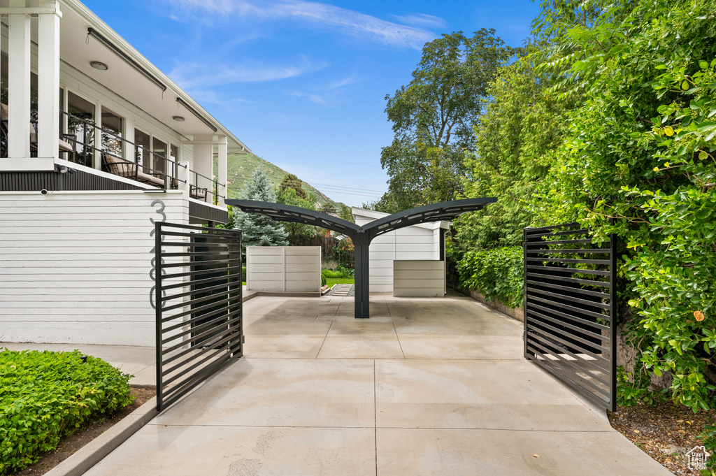 3280 E BERNADA DR Salt Lake City, UT 84124