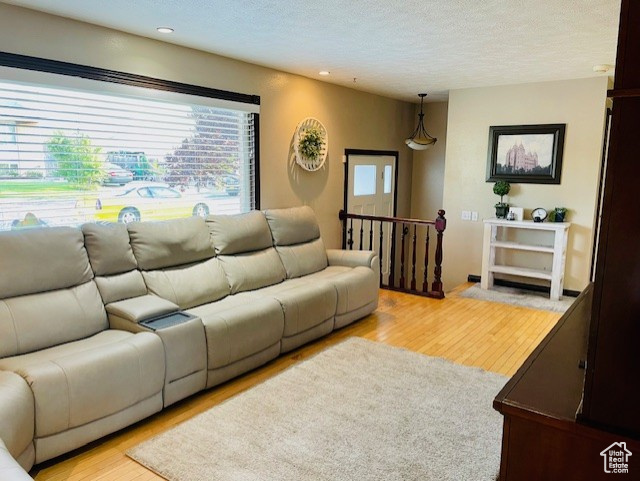 7336 W 3960 S Magna, UT 84044