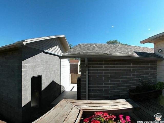 7336 W 3960 S Magna, UT 84044