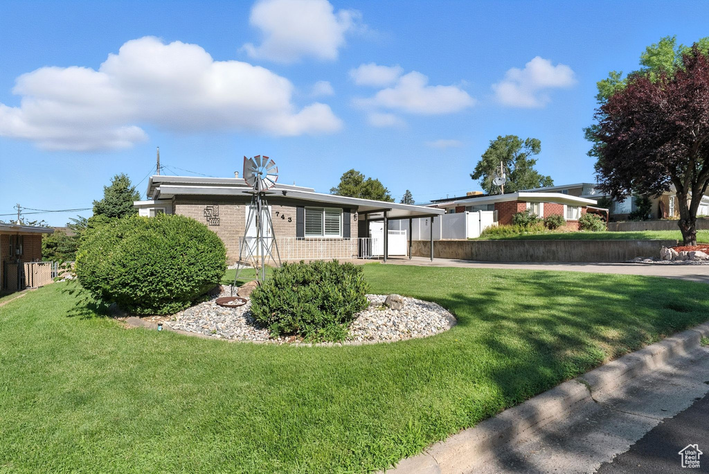 743 S SIMORON DR Ogden, UT 84404