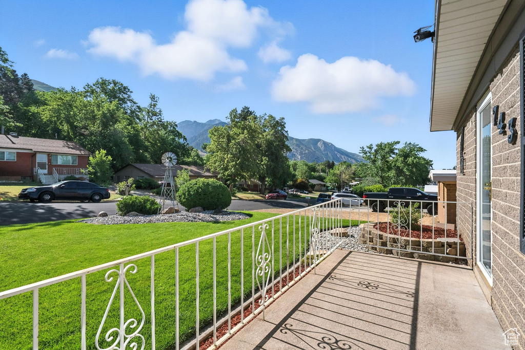 743 S SIMORON DR Ogden, UT 84404