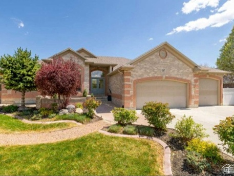 11417 S JORDAN FARMS RD South Jordan, UT 84095