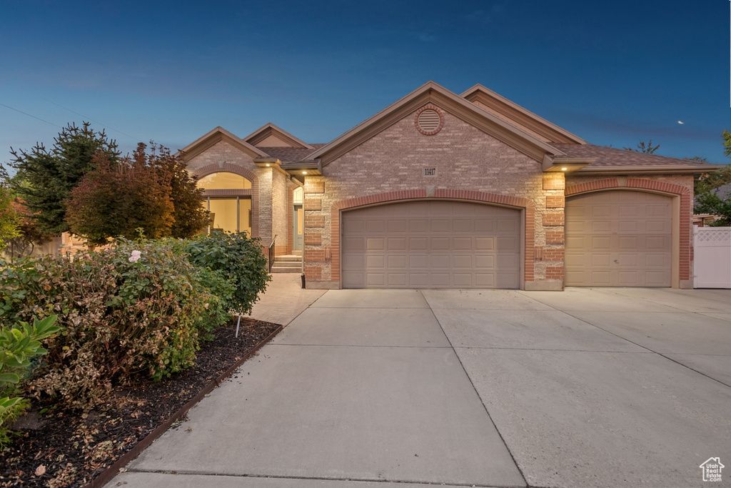 11417 S JORDAN FARMS RD South Jordan, UT 84095