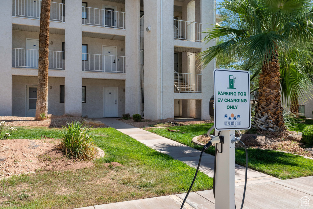 1845 W CANYON DR #108 St George, UT 84770