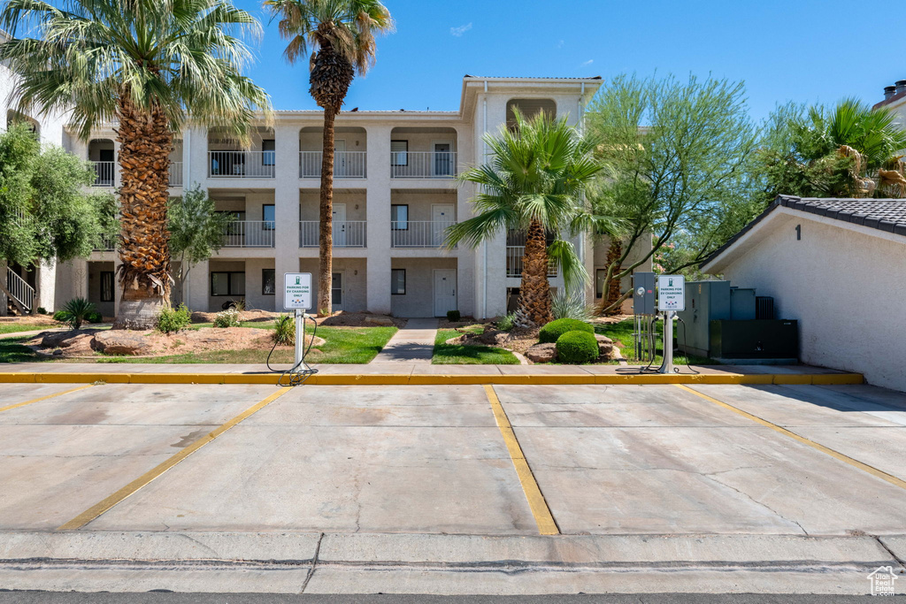 1845 W CANYON DR #108 St George, UT 84770